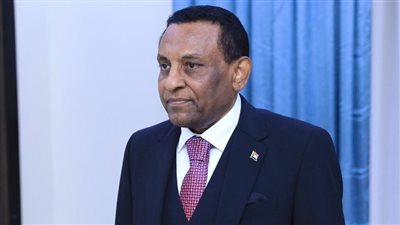 رئيس الوزراء السوداني: نشكر الرئيس السيسي لمساندته مسار السلام والاستقرار في بلادنا