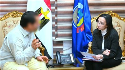 محافظ البحيرة تلتقي 55 مواطنًا للاستماع إلى شكاواهم وتلبية مطالبهم