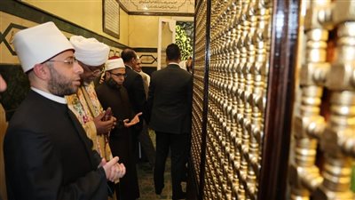 وزير الأوقاف يشهد احتفال الليلة الختامية لمولد الإمامين بالطريقة الجعفرية
