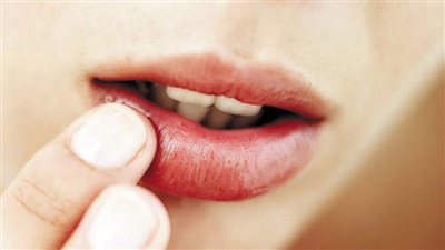 أسباب وطرق الوقاية من جفاف الفم.. تعرف عليها 