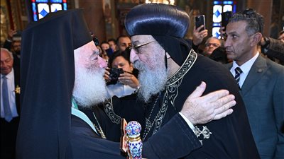 البابا تواضروس الثاني يهنئ الكاثوليك والأرثوذكس بعيد الميلاد