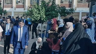 مدير أمن سوهاج يتفقد اللجان الانتخابية في اليوم الأول لجولة الإعادة