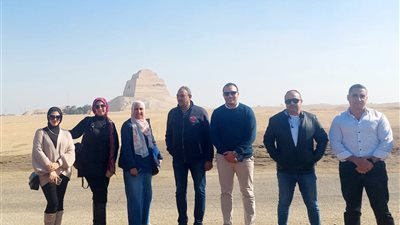 ضمن خطة تنمية السياحة الريفية.. محافظ بني سويف يناقش نتائج زيارة فريق التنمية المحلية