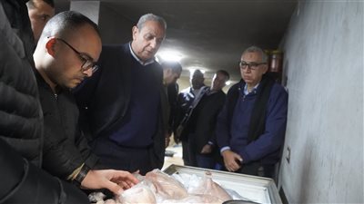 بعد إصابة 17 عاملًا باشتباه تسمم غذائي.. محافظ الغربية يشن حملات رقابية مكثفة على مطاعم المحلة