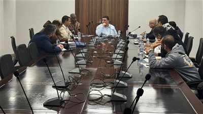 رئيس جهاز القاهرة الجديدة يلتقي سكان كمبوند جنة لمتابعة الخدمات والاستماع للمطالب