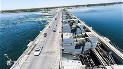  بدءا من اليوم.. وقف حركة النقل الثقيل أعلى كوبري قناطر إسنا الجديدة للصيانة