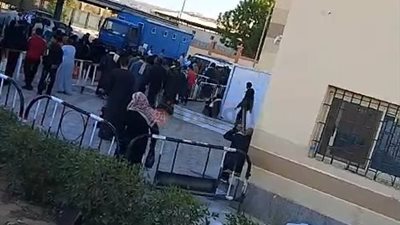 شهيدة الواجب.. أسرة المستشارة سهام صبري تستلم جثمانها من مشرحة قنا الجامعي