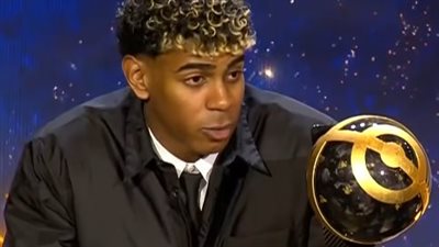 بعد حصد 3 جوائز| لامين يامال: أريد شق طريقي بنفسي.. وانظروا إلى ما فعله رونالدو