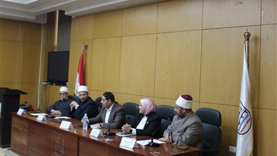 بتوجيهات الإمام الطيب.. البحوث الإسلامية يدشِّن انطلاقة جديدة لبرنامج محو الأمية الدينية للمرأة المصرية ببني سويف