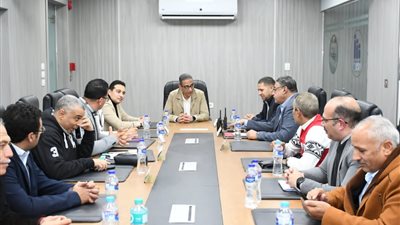 محافظ الفيوم يتابع سير انتخابات مجلس النواب بالدائرتين الأولى والرابعة خلال الفترة المسائية