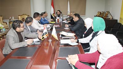 بني سويف تبحث جهود لجنة التنمية المستدامة لدعم خطة الدولة 