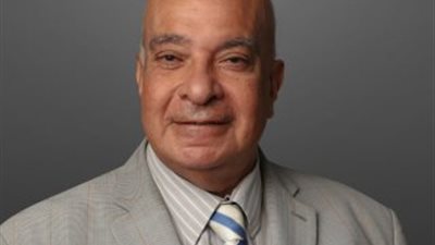 وفاة الصحفي محمد الشافعي.. أحد أبرز المتخصصين في شؤون الجماعات المتطرفة بالشرق الأوسط