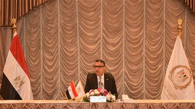 الأمن الغذائي أولوية.. وزير التموين يستهل العام الجديد باجتماع موسع مع قيادات الوزارة