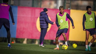 لامين يامال يغيب عن تدريبات برشلونة قبل 48 ساعة من ديربي إسبانيول