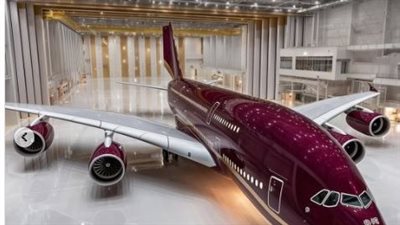 مع مساحة لنقل سيارة بوجاتي.. طائرة بمليار دولار تشتمل على أجنحة فندقية وإقامة ملكية