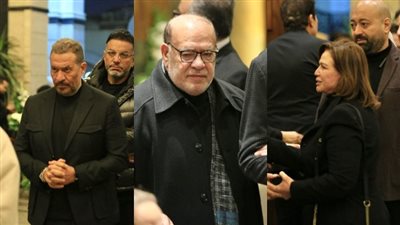 أبرزهم صلاح عبد الله وإلهام شاهين وماجد المصري.. لقطات لنجوم الفن في عزاء والدة هاني رمزي