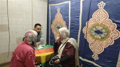 فحص وعلاج 447 مواطنًا مجانًا بقافلة جامعة المنوفية في الحامول