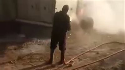 الحماية المدنية تسيطر على حريق محول كهربائي في أحد شوارع قنا