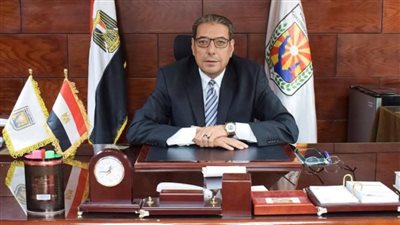 عادل عتلم - وكيل وزارة التربية والتعليم     