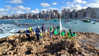 حملة للقضاء على المخلفات الصلبة والبلاستيكية