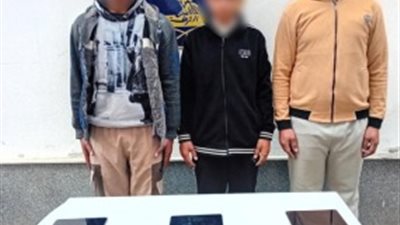 خلال الصلاة.. القبض على عامل لسرقته حقيبة بها 3 أجهزة تابلت من داخل مسجد بالشرقية