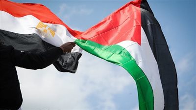 رئيس المخابرات العامة يلتقي نائب رئيس دولة فلسطين ورئيس المخابرات الفلسطينية