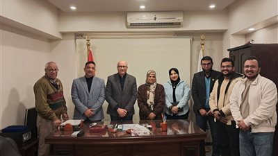 جانب من مراسم توقيع البروتوكول بين الجانبين ببنى سويف 