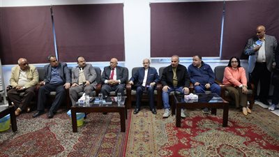 رئيس مياه الشرب بالقاهرة: تطوير منظومة العمل بكافة الأفرع التابعة ورفع كفاءة الخدمات المقدمة للمواطنين 