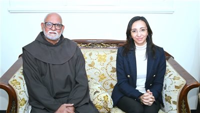 للتهنئة بعيد الميلاد المجيد.. محافظ البحيرة تزور كنيسة الفرنسيسكان الكاثوليكية بكفر الدوار 