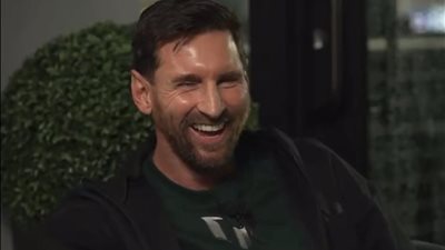 ميسي يكشف أسرار حياته مع الكرة والعائلة ويستعيد كواليس أصعب لحظاته مع الأرجنتين