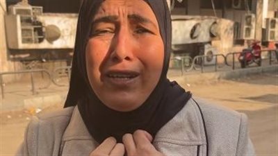 شغال بدون عقد.. شقيقة مُصاب أسانسير المترو تناشد وزارة العمل: يوميته شوية فكة ومش عارفين نعالجه