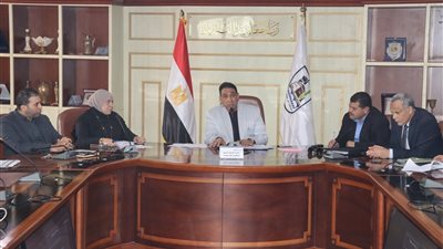 بحث سير العمل بمنظومة التصالح بمراكز بني سويف