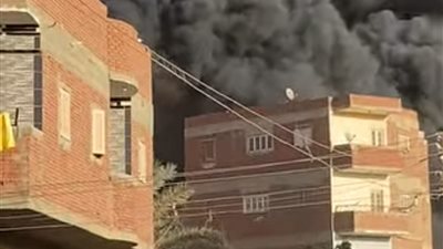 وصول سيارات الحماية المدنية والإسعاف لموقع حريق مواسير قرية سنتريس بالمنوفية