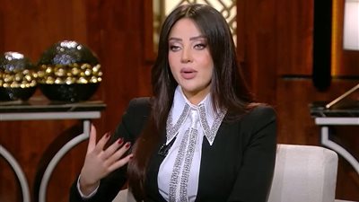 «هي وبس» يستضيف غدا إسماعيل فرغلي وعبير حجازي ونورهان بكري على dmc