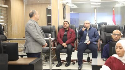 عبر بث حي بمركز السيطرة.. محافظ بني سويف يتابع انطلاق الموجة 28 لإزالة التعديات 