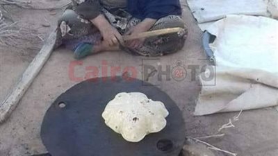 أكلات بدوية للحفاظ على حرارة الجسم ضد برودة الصحراء بمطروح | صور