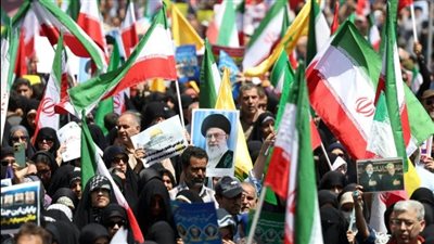 الحكومة الإيرانية تدعو المواطنين للخروج في مظاهرات مؤيدة غدًا 