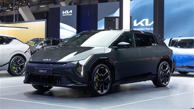 كيا تعزز مجموعة سياراتها عالية الأداء بـ3 إصدارات 