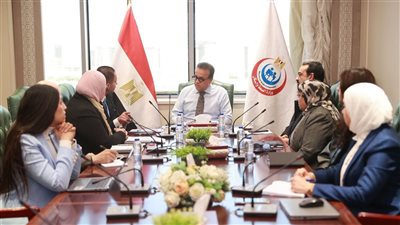 وزير الصحة يتابع مستجدات تكليف دفعة 2023 الطبية