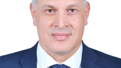 بقرار جمهوري.. الدكتور مسعد أبو الديار عميدًا لكلية الآداب بجامعة السويس 