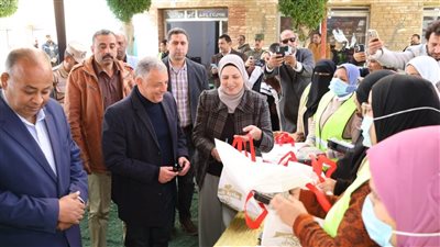 محافظ الإسماعيلية يطلق مبادرة الخير لتوفير 35 ألف وجبة غذائية وخدمات اجتماعية متكاملة