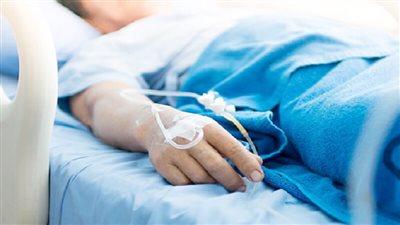 أمل ورحمة| دعاء شفاء المريض مكتوب قصير.. ما معنى حديث نفسوا له في أجله؟