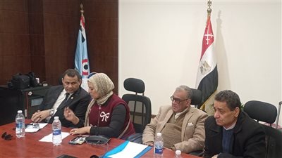 شعراء جامعتي المنيا والزقازيق في ملتقى الإبداع بمعرض الكتاب