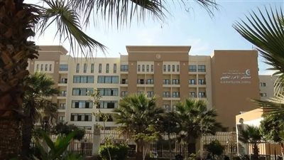 بعد شكوى صيدلانية من تعرضها لمضايقات.. مدير مستشفى الأحرار بالزقازيق: لم تتقدم بشكوى