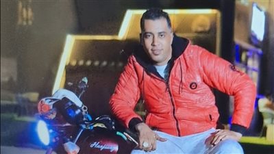 عرض جثة شاب على الطب الشرعي بعد مصرعه في حادث تصادم بالسويس