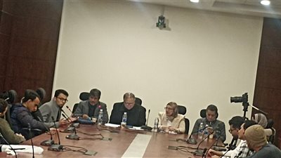 الطلاب شعراء جامعات طنطا وعين شمس والمنوفية ضيوف ملتقى الإبداع بمعرض الكتاب 