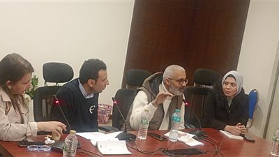 مناقشة ديوان ذلك هو البعد في معرض القاهرة الدولي للكتاب