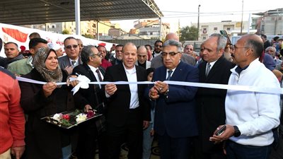 محافظ الدقهلية يفتتح السوق الحضاري بطلخا ويعلن تخفيض اللحوم وبيع الخبز المدعم