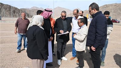 محافظ جنوب سيناء يوجه بالبدء في أعمال المنطقة الخدمية بساحة الشاحنات تمهيدًا لافتتاحها