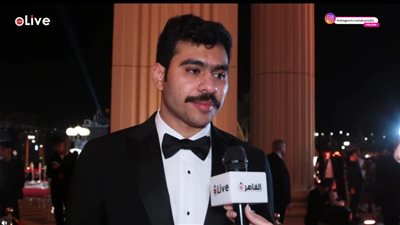 أحمد رمزي: السوشيال ميديا زي المسرح.. ويا رب أفضل دايمًا أستحق الفرصة